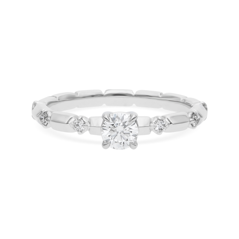 Lev Solitaire Ring