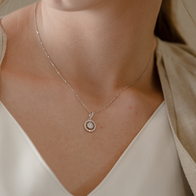Alona Pendant